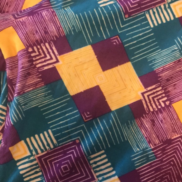 LuLaRoe Leggings - Picture 2 of 2